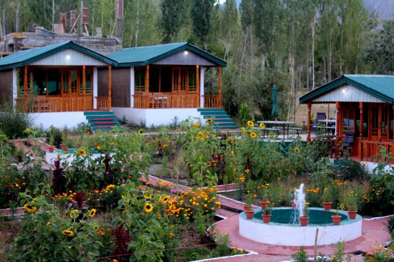 Rangyul Resort Kargil Exterior photo